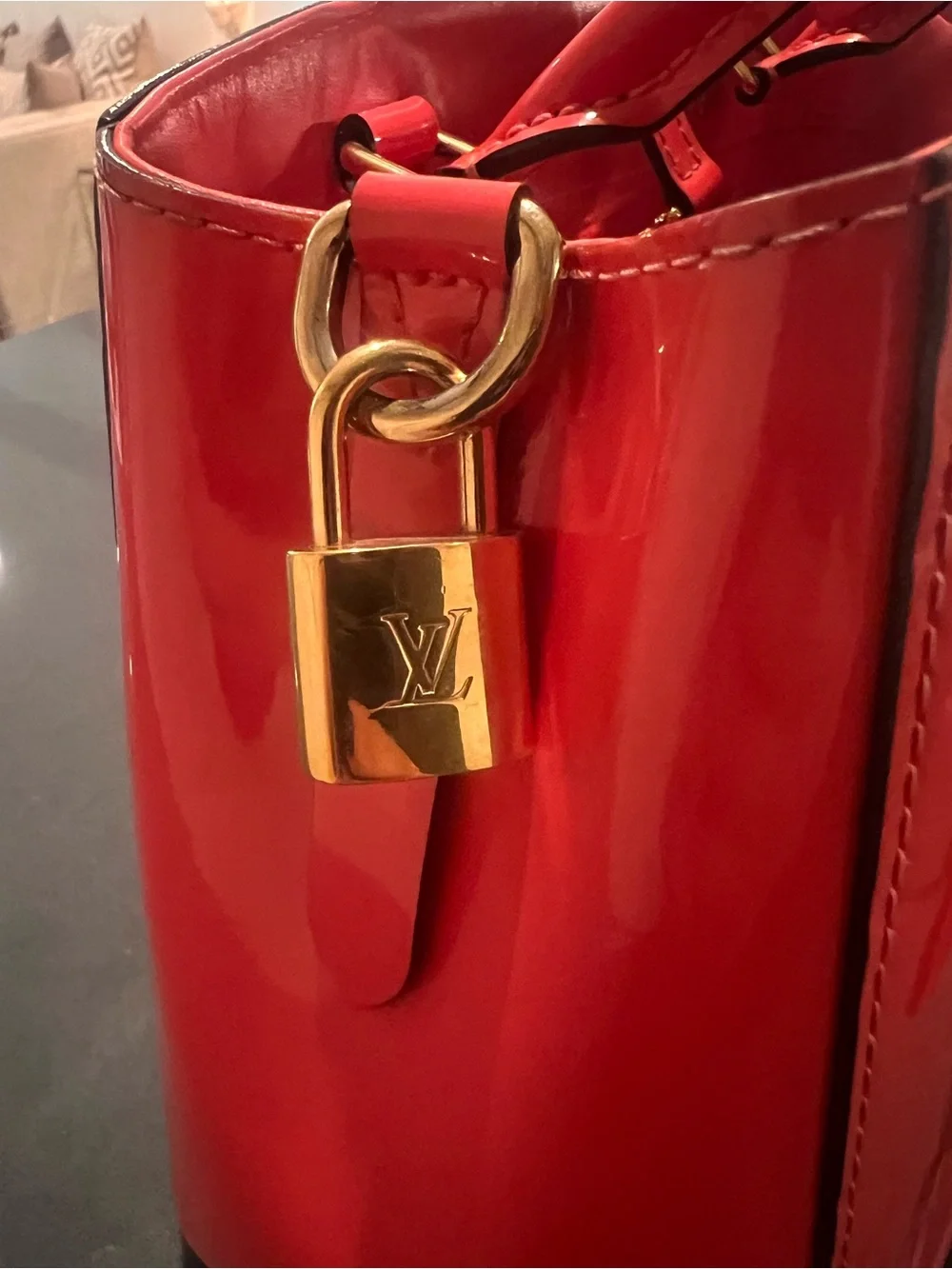 Louis Vuitton Montaigne BB Vernis Monogram Coral Top Handle Satchel